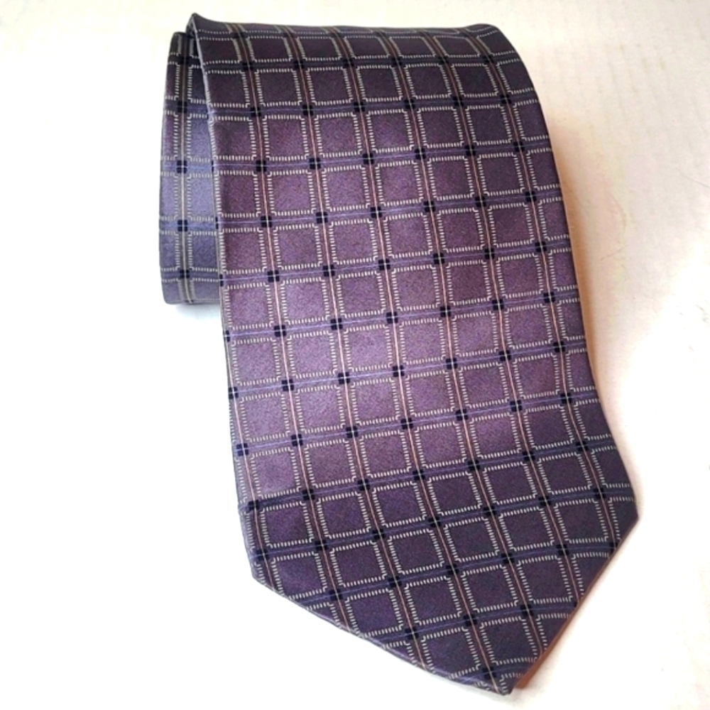 VAN HEUSEN Men's Necktie